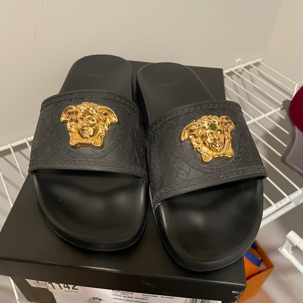 Versace 40